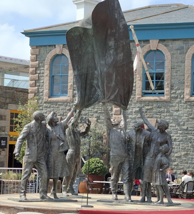 Statue in Liberation Square