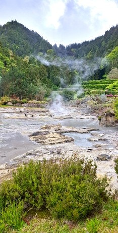Steam form the thermal lake